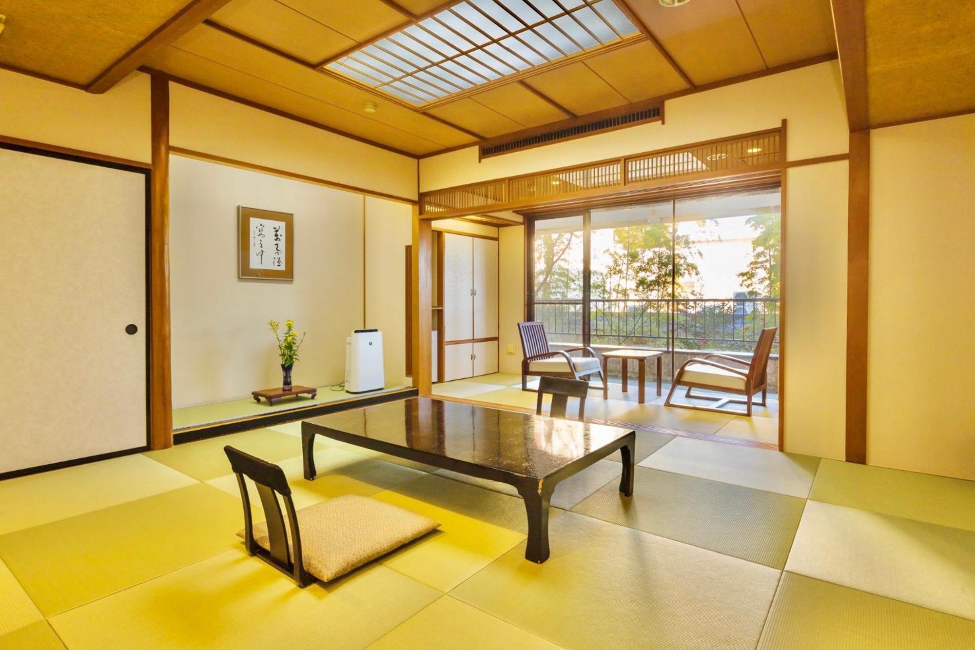 Japanese Onsen Ryokan Kohakuen Fuefuki Buitenkant foto