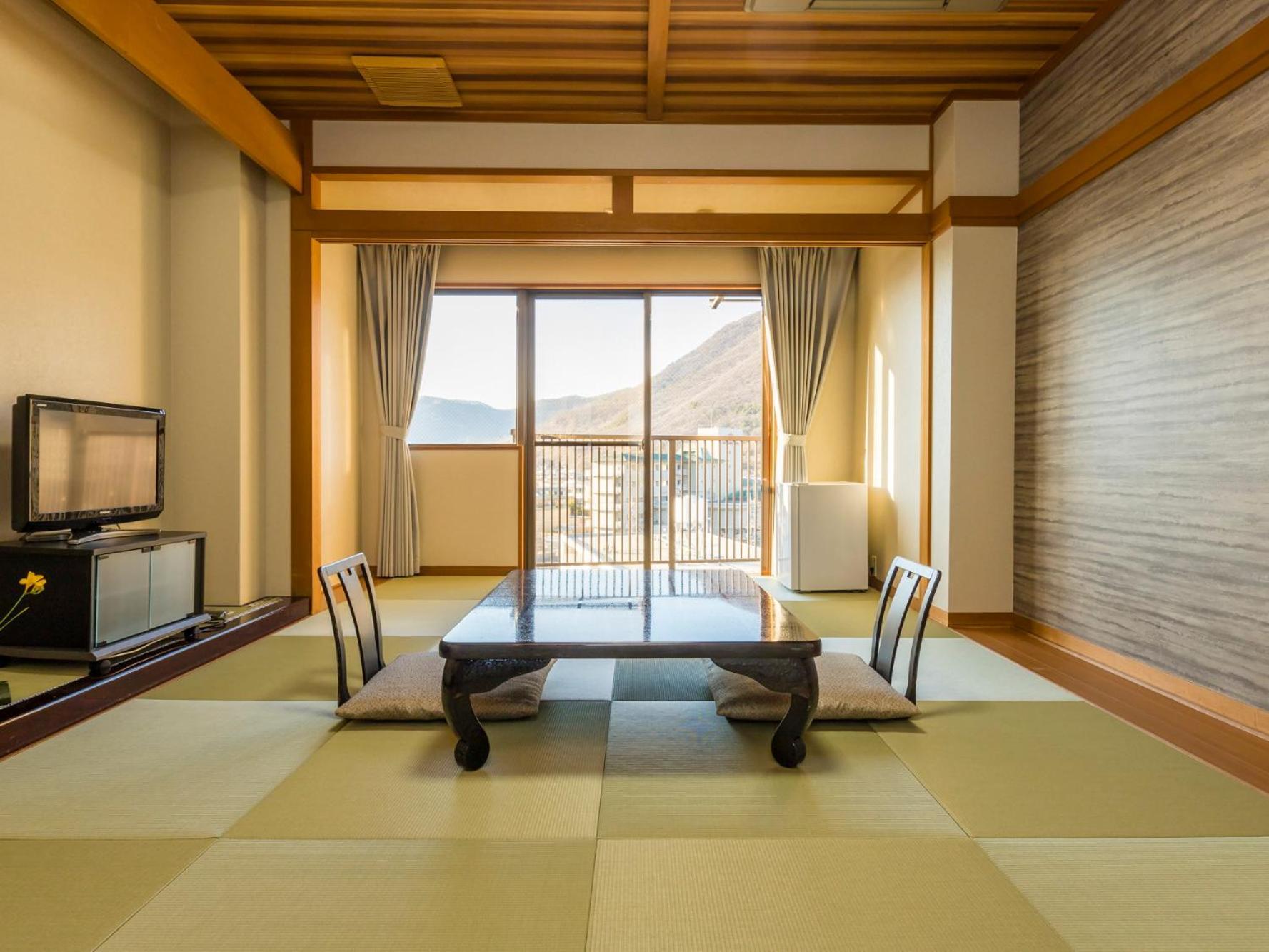 Japanese Onsen Ryokan Kohakuen Fuefuki Buitenkant foto