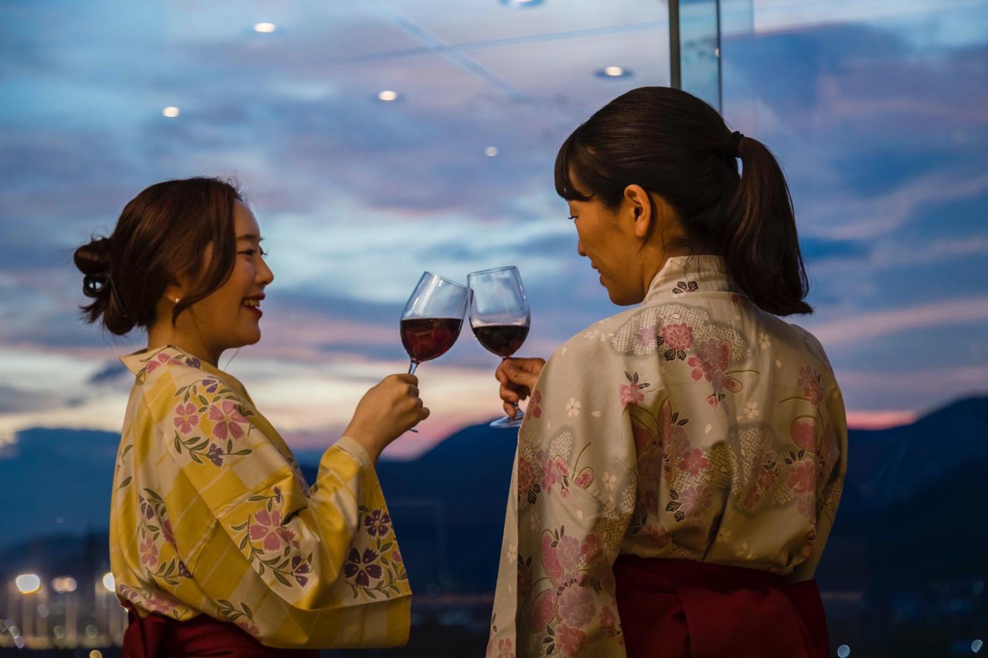 Japanese Onsen Ryokan Kohakuen Fuefuki Buitenkant foto